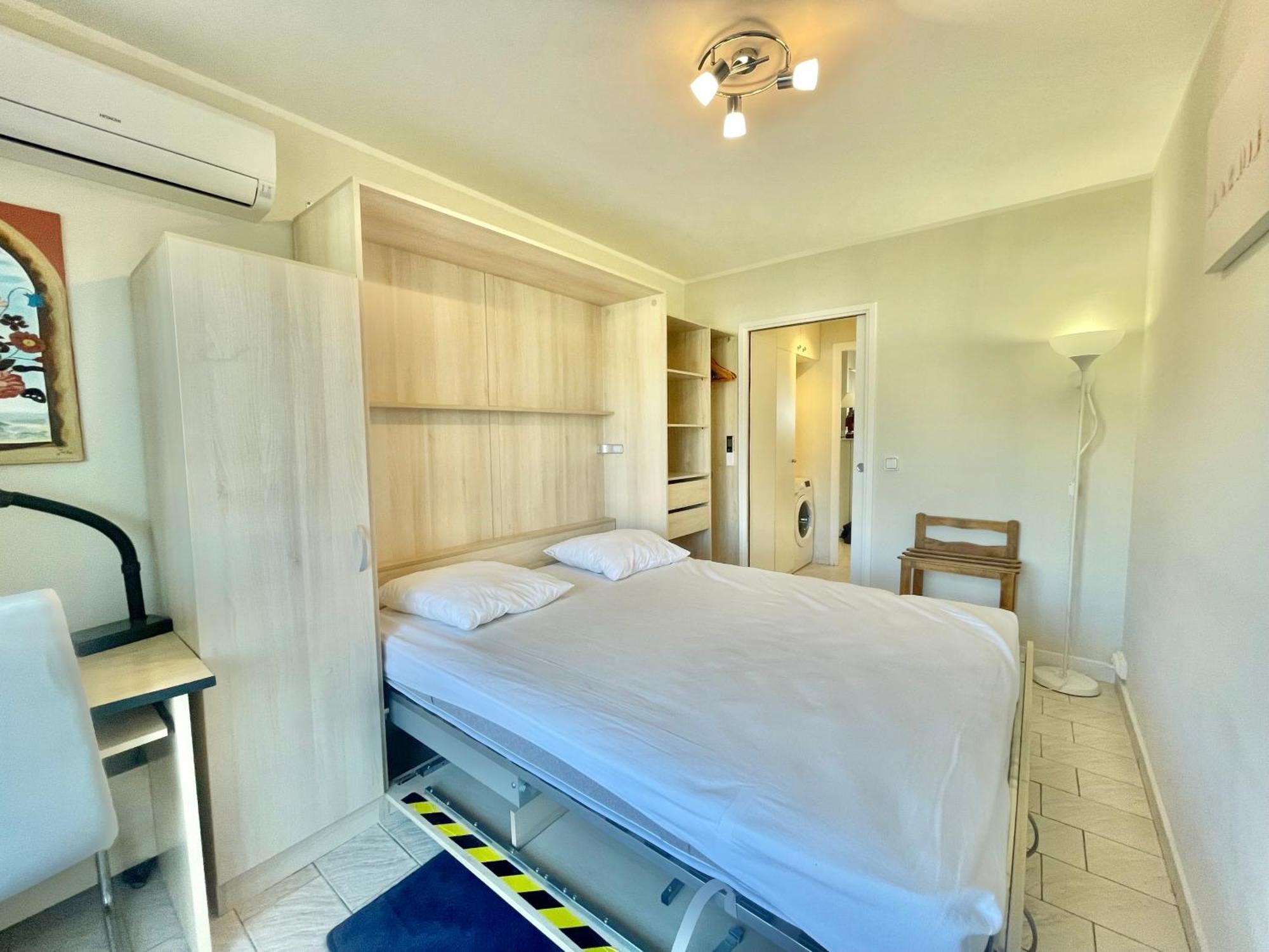 Vezelay, By Welcome To Apartment