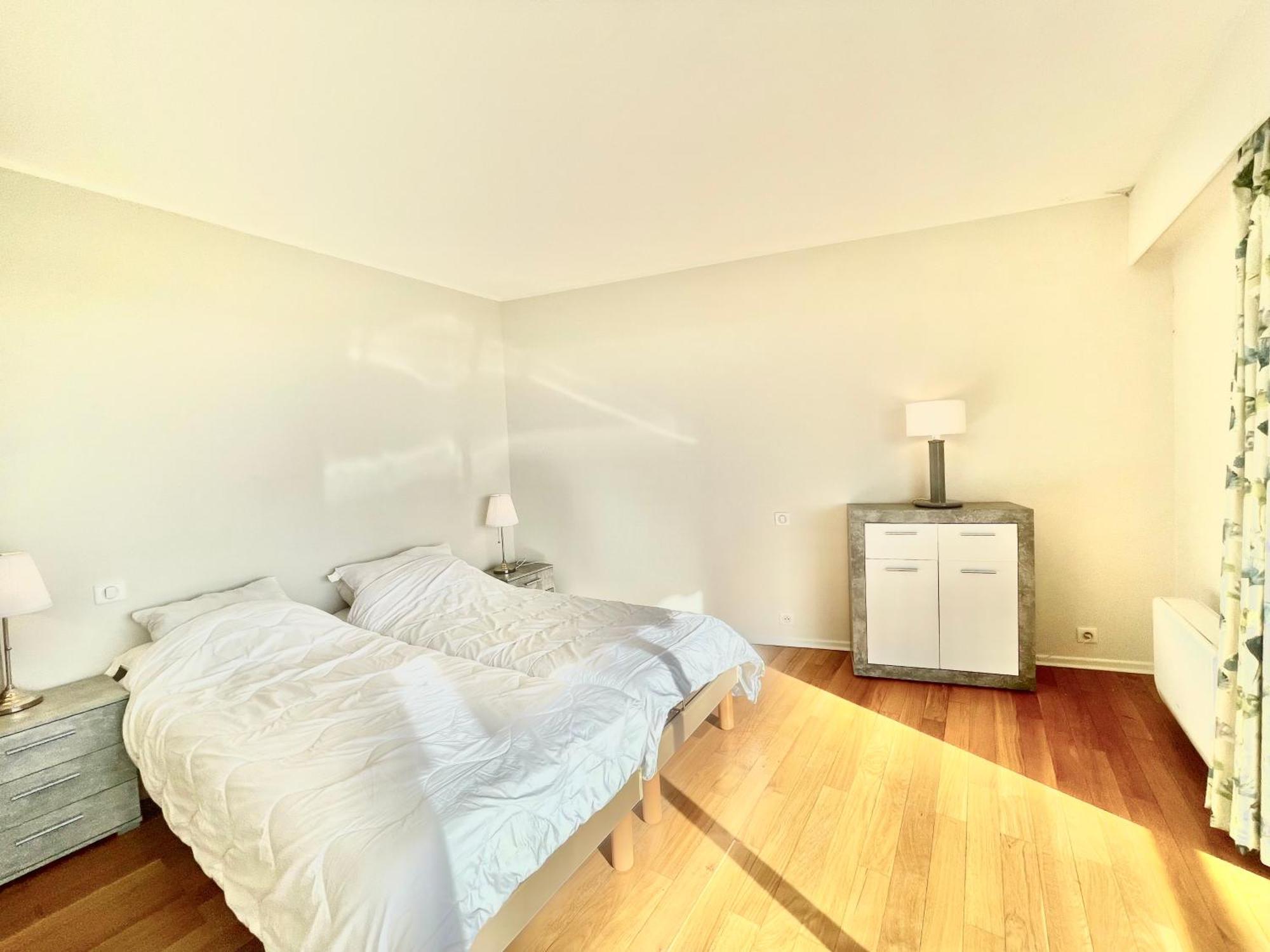 Vezelay, By Welcome To Appartement Cannes